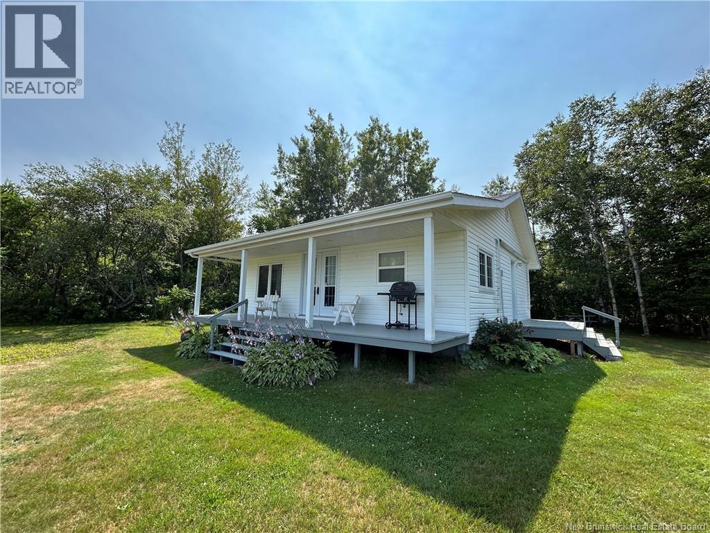 41 Allee Borgitte, Beaubassin East, New Brunswick  E4N 1A3 - Photo 2 - NB128499