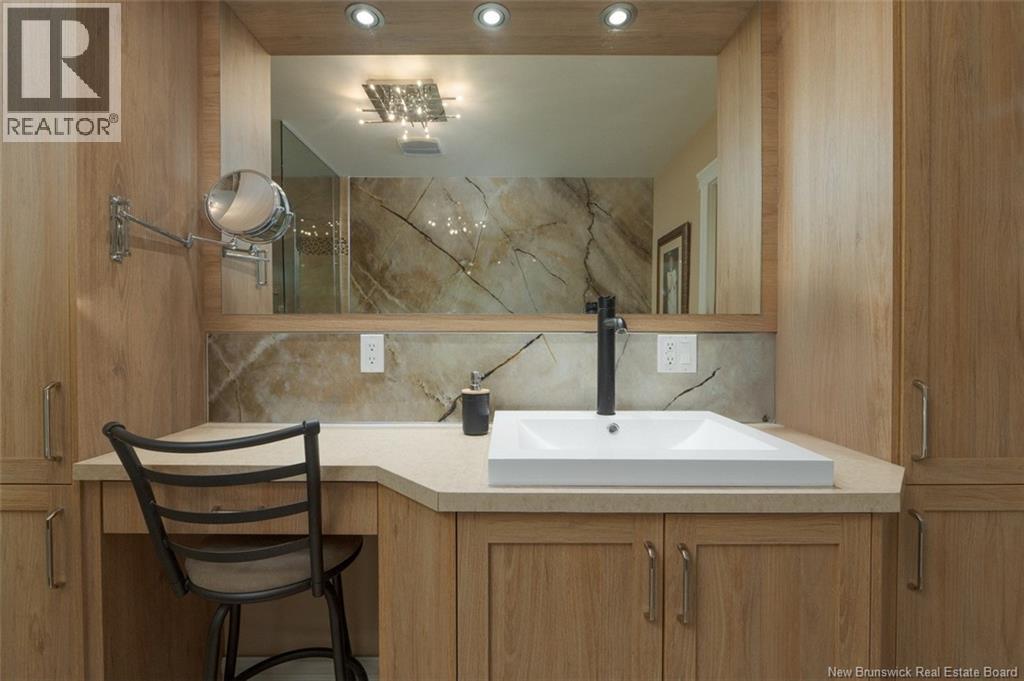 112 De La Falaise Street Unit# 201, Edmundston, New Brunswick  E3V 0C4 - Photo 15 - NB128636