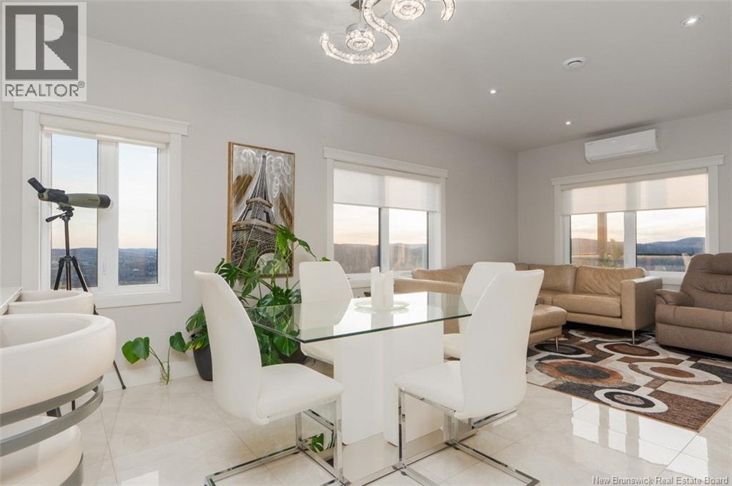 112 De La Falaise Street Unit# 201, Edmundston, New Brunswick  E3V 0C4 - Photo 6 - NB128636