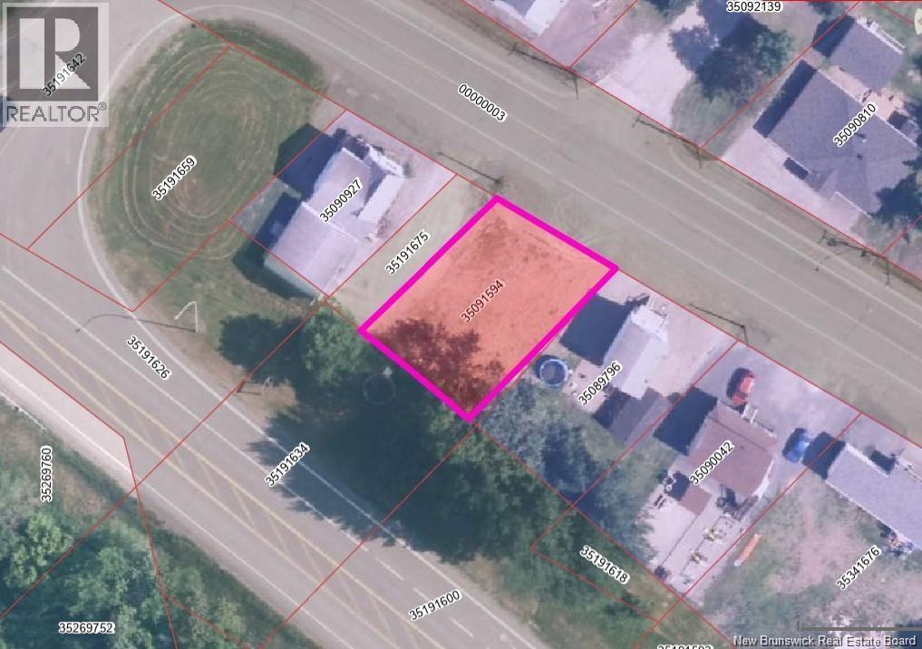194 Principale Street, Sainte-Anne-De-Madawaska, New Brunswick  E7E 1B8 - Photo 1 - NB128639