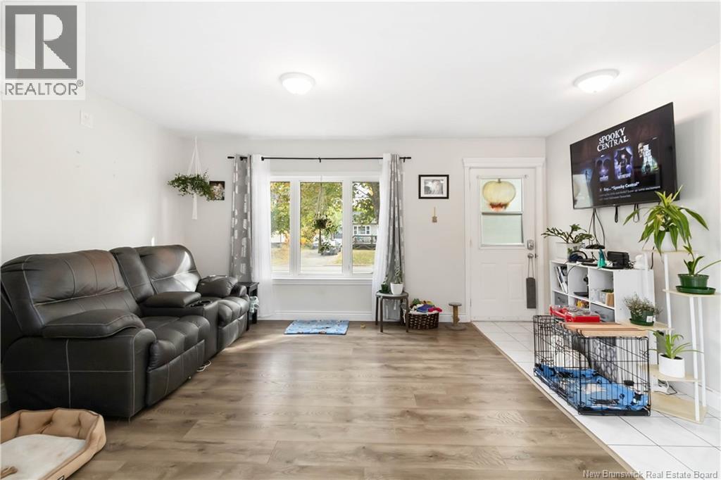 270 Whitepine, Riverview, New Brunswick E1B 3M2 - Photo 3 - NB128626