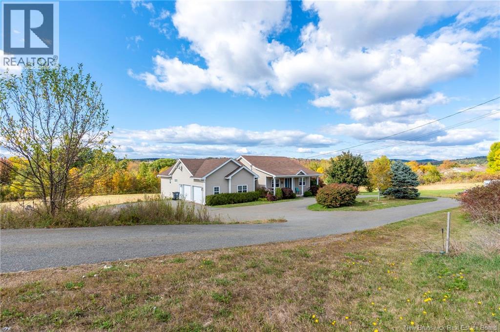 439 Route 100, Nauwigewauk, New Brunswick