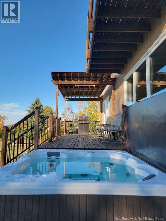 1135 Mercury Street, Bathurst, New Brunswick  E2A 2J4 - Photo 4 - NB128697