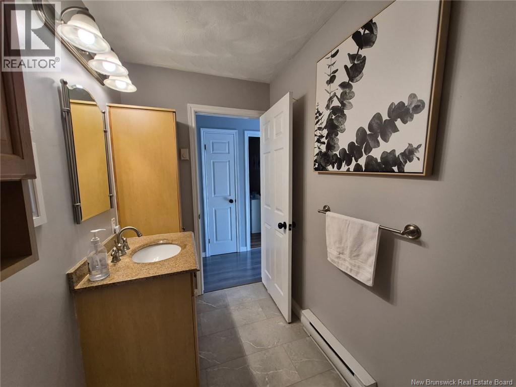 70 Bonavista Court, Moncton, New Brunswick E1G 2H4 - Photo 13 - NB128546