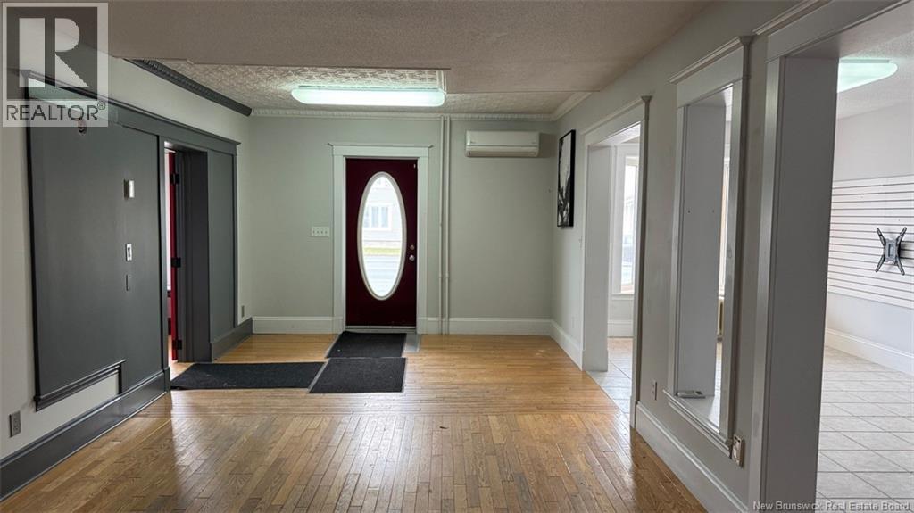 268 Victoria Street, Edmundston, New Brunswick  E3V 2H9 - Photo 5 - NB128725