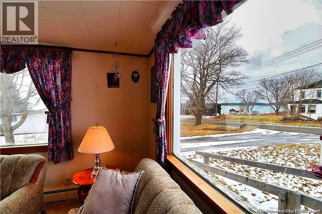 9 Cooks Point Road, Wilsons Beach, New Brunswick  E5E 1V3 - Photo 4 - NB128729