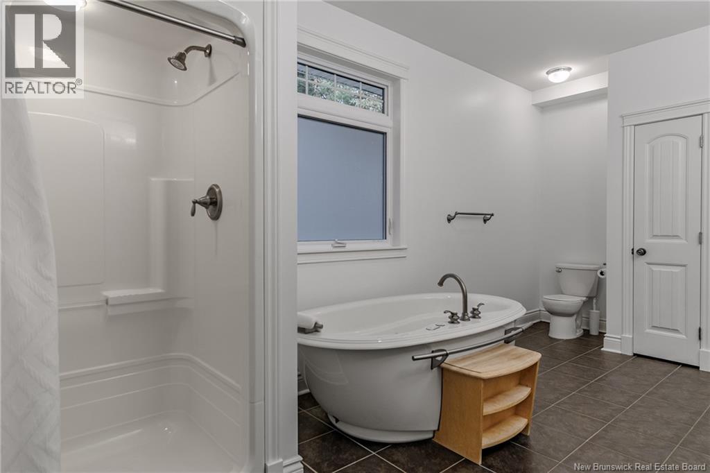 1 High Cliff Court, Rothesay, New Brunswick E2H 2T8 - Photo 22 - NB128557