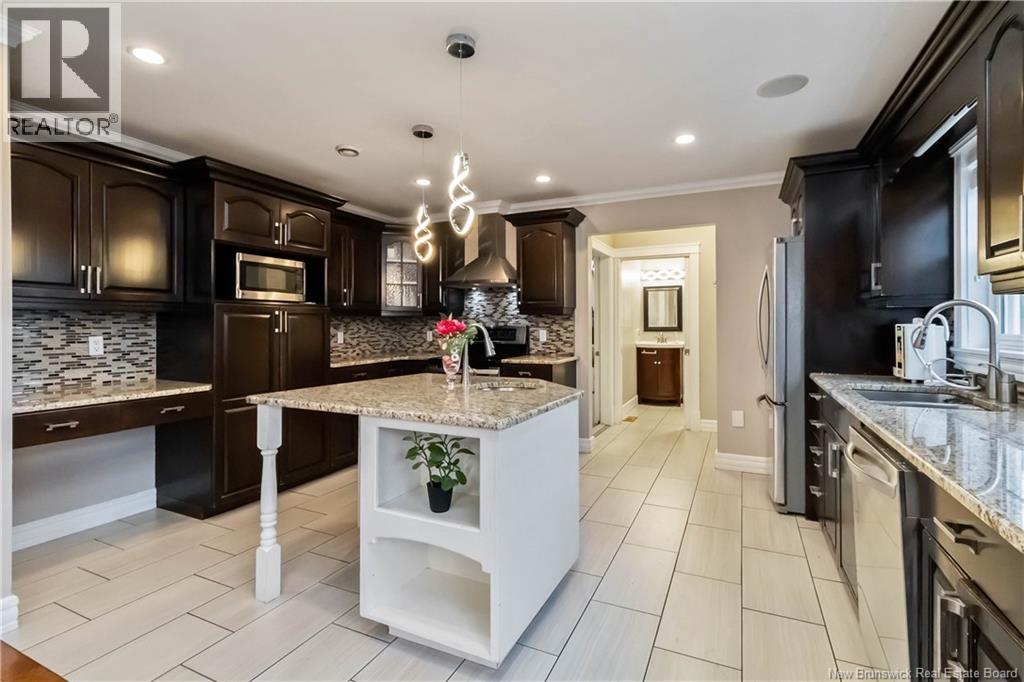 110 Willshire Way, Moncton, New Brunswick E1G 4Y1 - Photo 13 - NB128743