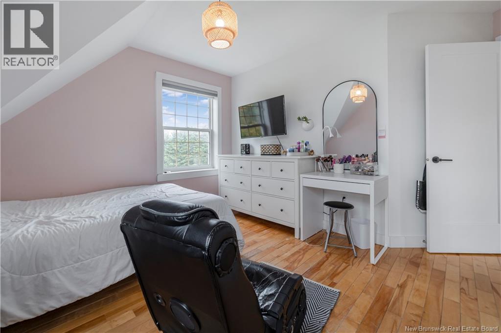 256 Foulem, Caraquet, New Brunswick  E1W 1A4 - Photo 27 - NB127963