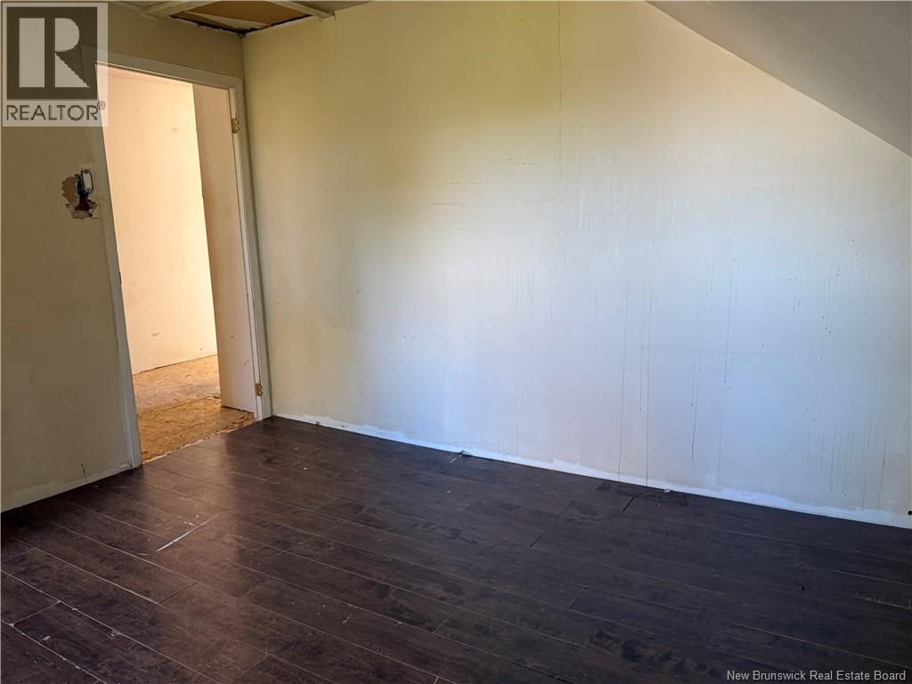 348 St-Jean Street, Saint-Léonard, New Brunswick  E7E 2B6 - Photo 16 - NB128833