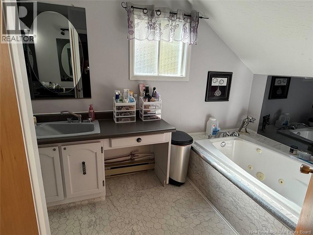 67 Ordonnance Street, Edmundston, New Brunswick  E3V 1C6 - Photo 18 - NB128908