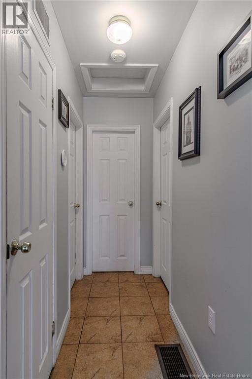 548 Kennebecasis River Road, Hampton, New Brunswick E5N 6L3 - Photo 12 - NB128772