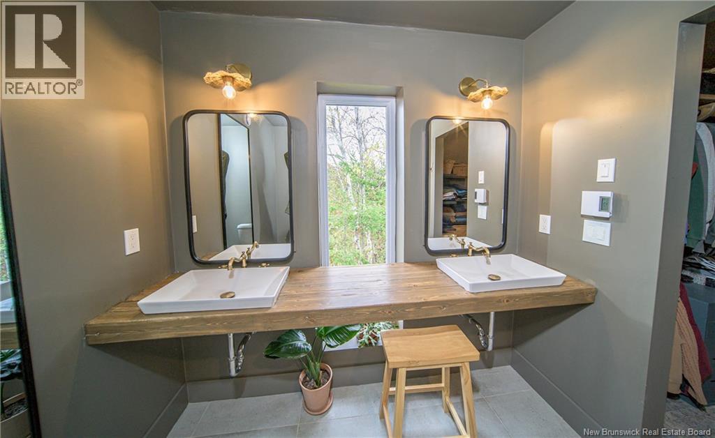 23 Snowshoe Street, Lower Kingsclear, New Brunswick  E3E 0E9 - Photo 16 - NB128935