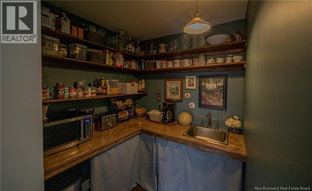 23 Snowshoe Street, Lower Kingsclear, New Brunswick  E3E 0E9 - Photo 7 - NB128935