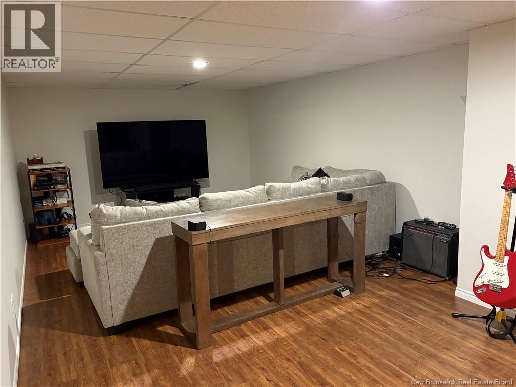 125 Fairview Court, Bathurst, New Brunswick E2A 4X5 - Photo 33 - NB128940