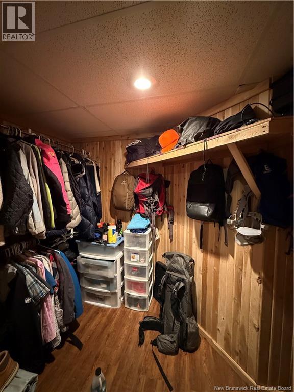 125 Fairview Court, Bathurst, New Brunswick E2A 4X5 - Photo 35 - NB128940