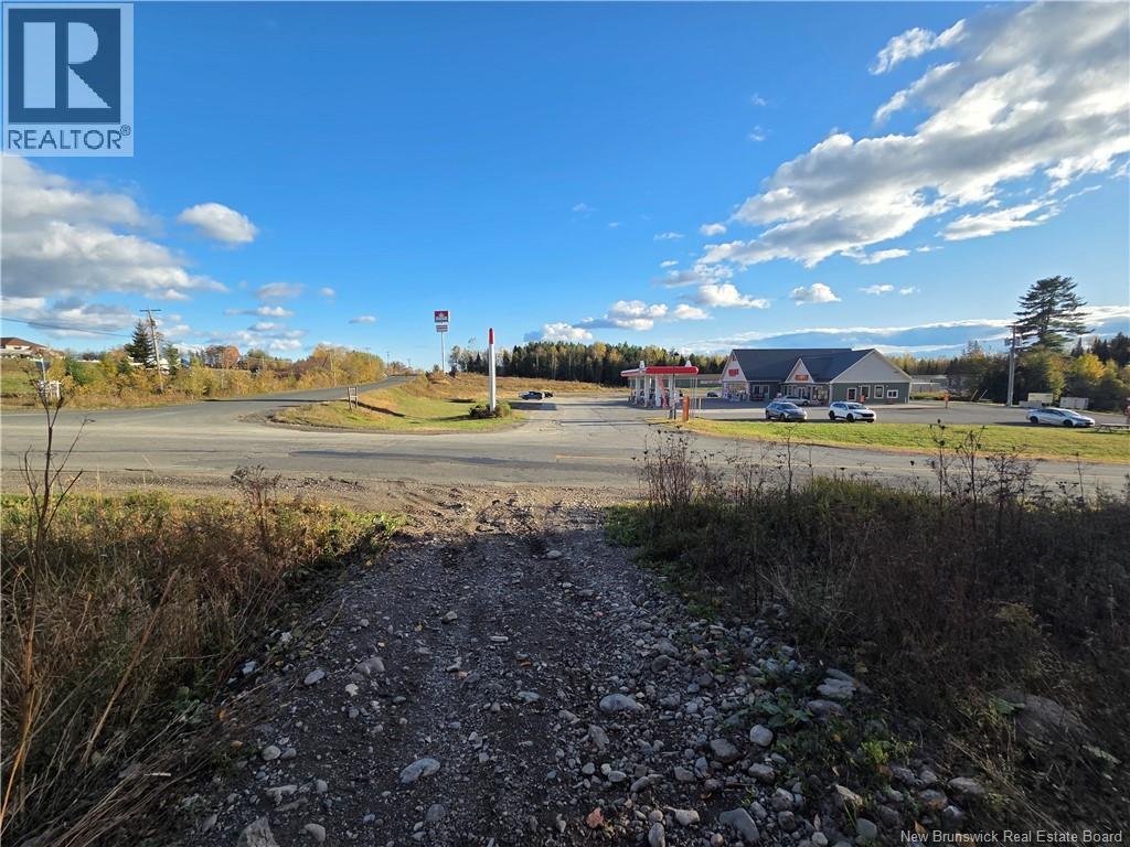 1 Connell Road, Woodstock, New Brunswick