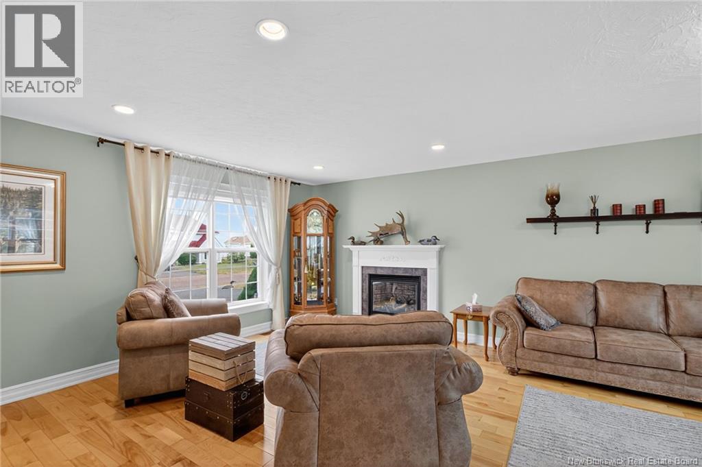 499 Wayne Street, Shediac, New Brunswick E4P 2W8 - Photo 7 - NB128998