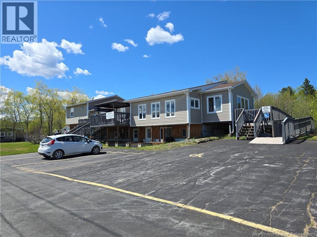 30 Laplante, Petit-Rocher, New Brunswick  E8J 1Z4 - Photo 2 - NB128986