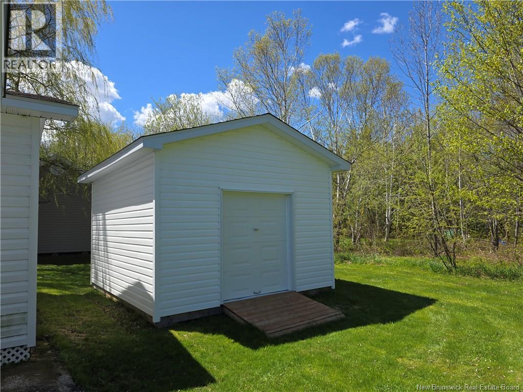 30 Laplante, Petit-Rocher, New Brunswick  E8J 1Z4 - Photo 6 - NB128986