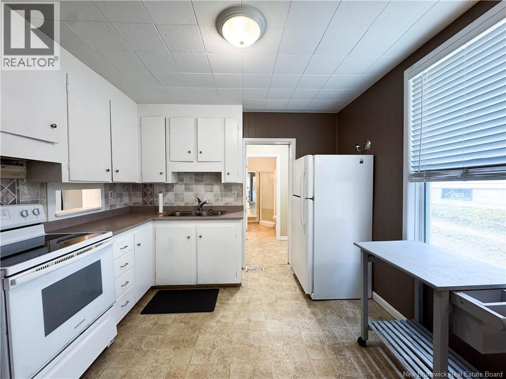 61 Bridge Street, Sackville, New Brunswick E4L 3N8 - Photo 26 - NB129009