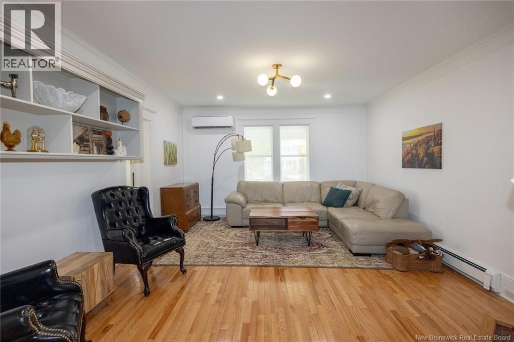 352 Regent Street, Fredericton, New Brunswick E3B 3X4 - Photo 10 - NB128599