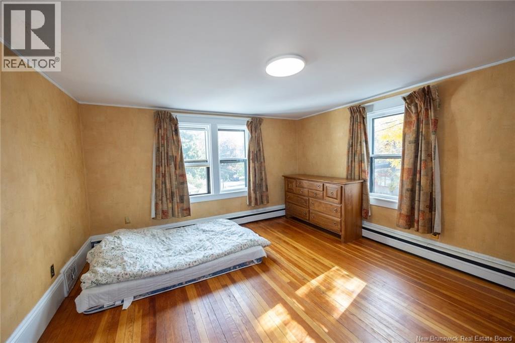 352 Regent Street, Fredericton, New Brunswick E3B 3X4 - Photo 29 - NB129035