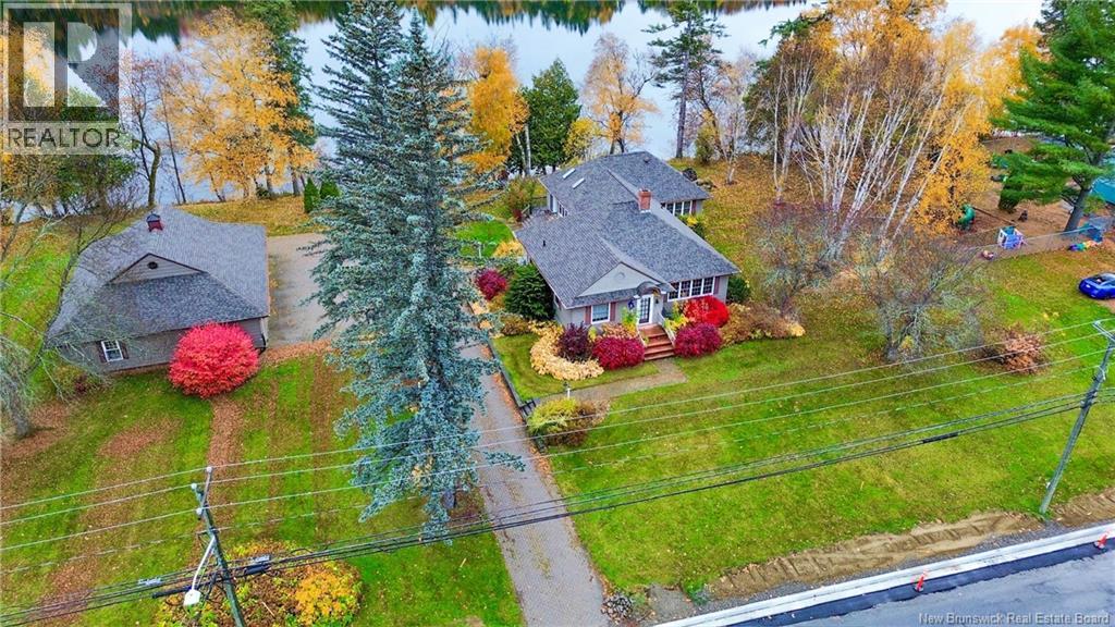 535 East Riverside Drive, Perth-Andover, New Brunswick E7H 1Y4 - Photo 1 - NB128828