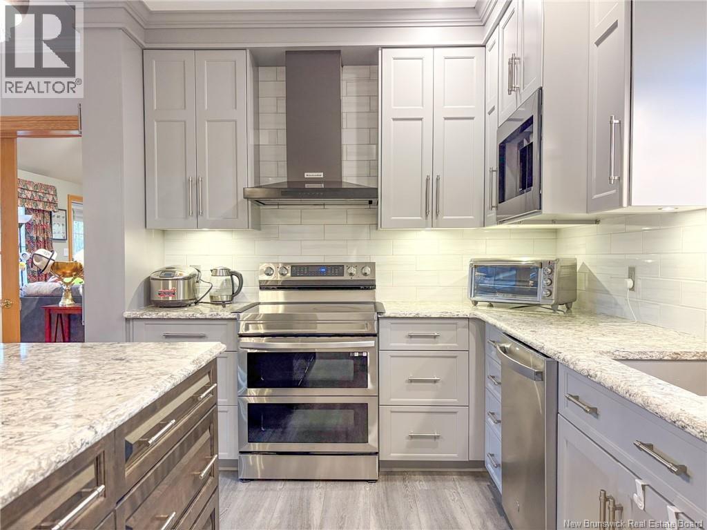 535 East Riverside Drive, Perth-Andover, New Brunswick E7H 1Y4 - Photo 12 - NB128828