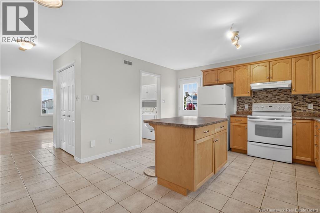 123 Hampton Street, Moncton, New Brunswick  E1G 5H2 - Photo 20 - NB129038