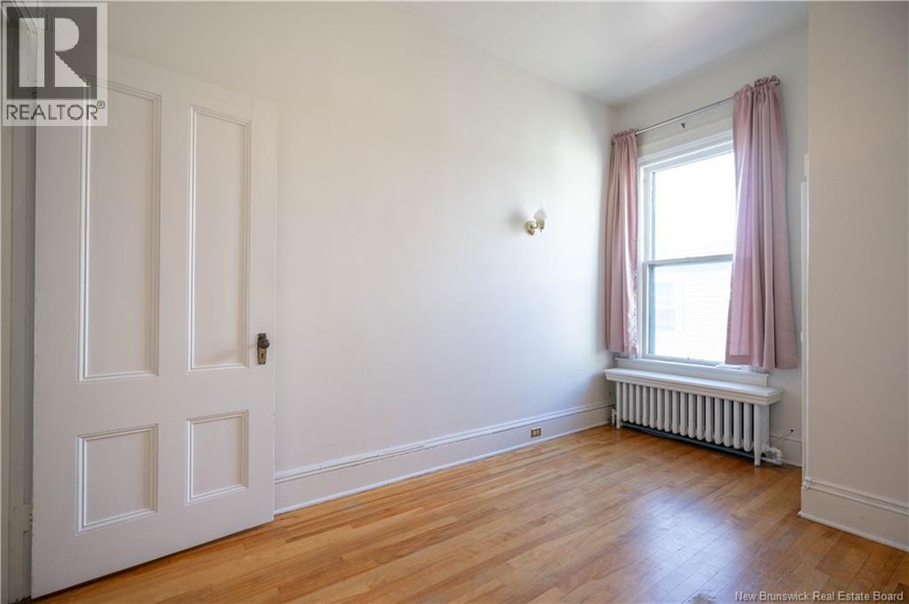 84 Duke Street Unit# 2, Saint John, New Brunswick E2L 1N3 - Photo 3 - NB129015