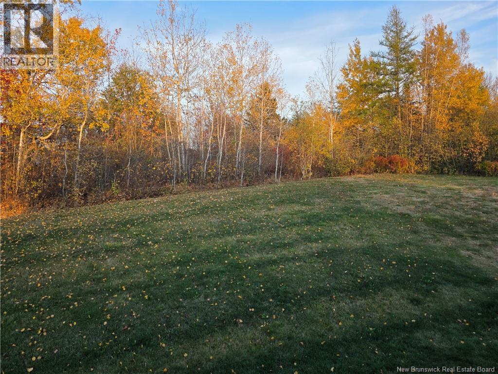 9 Jeremie Court, Moncton, New Brunswick E1A 0B7 - Photo 2 - NB129086