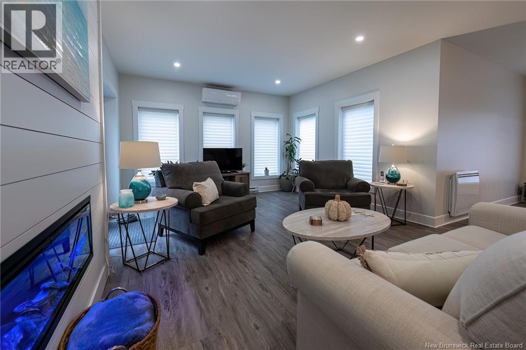 955 Main Street, Grand Falls, New Brunswick  E3Z 2W3 - Photo 25 - NB129017