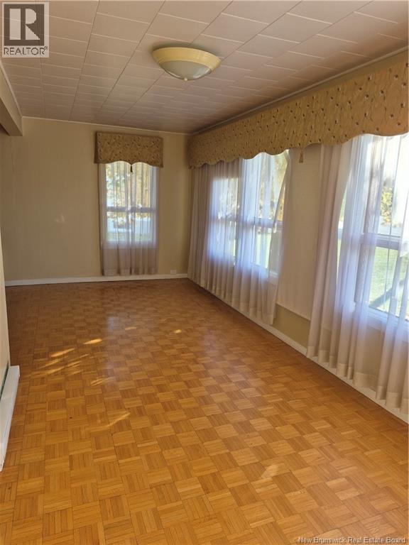 294 J.d Gauthier Boulevard, Shippagan, New Brunswick  E8S 1R4 - Photo 18 - NB129059