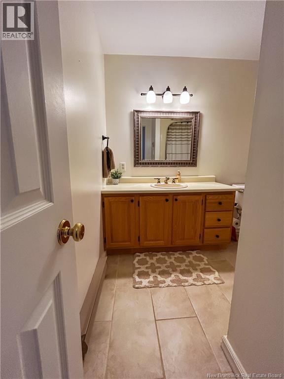 22 Walker Crescent, Campbellton, New Brunswick E3N 3N8 - Photo 29 - NB128974