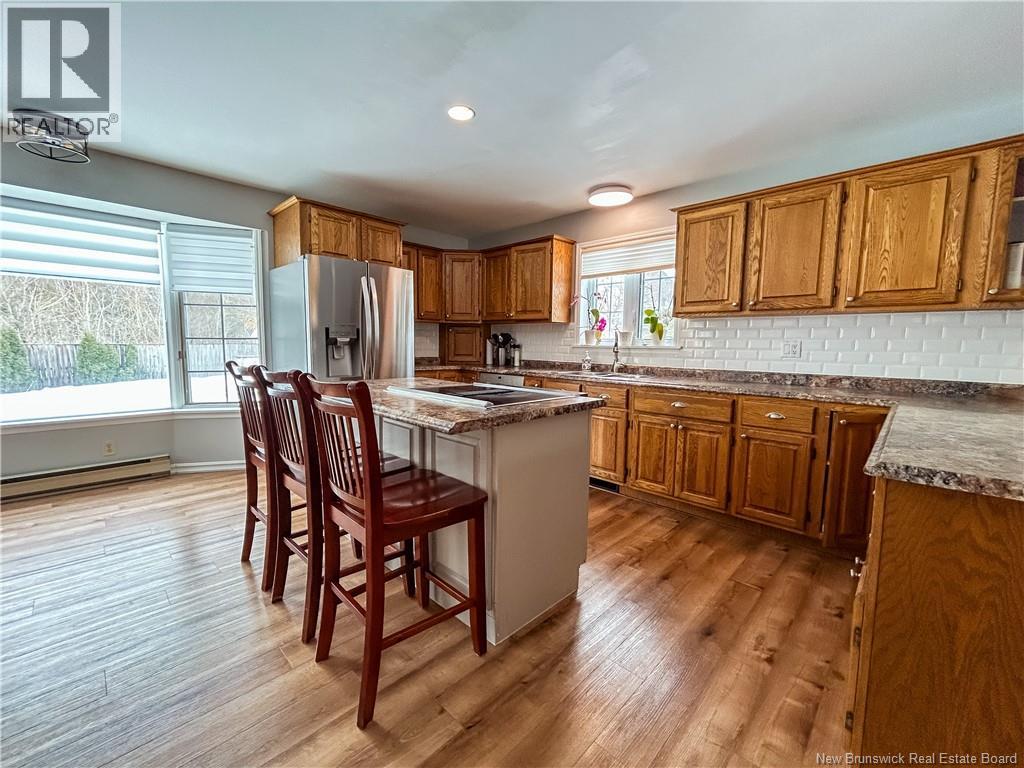 22 Walker Crescent, Campbellton, New Brunswick E3N 3N8 - Photo 7 - NB128974