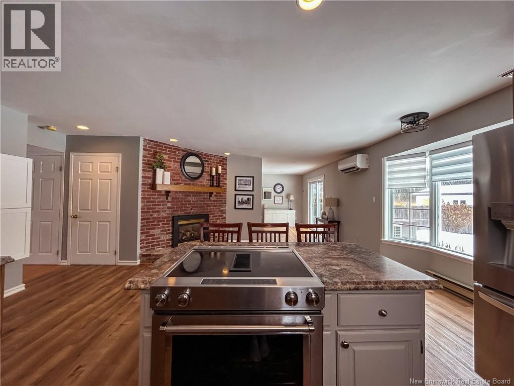 22 Walker Crescent, Campbellton, New Brunswick E3N 3N8 - Photo 8 - NB128974