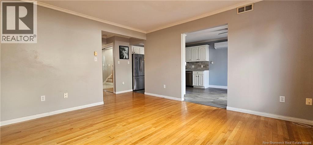 17 Sheffield Court, Moncton, New Brunswick  E1G 2J2 - Photo 3 - NB129170