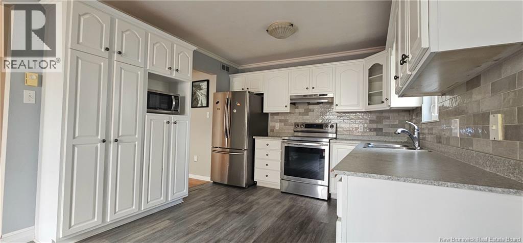 17 Sheffield Court, Moncton, New Brunswick  E1G 2J2 - Photo 6 - NB129170