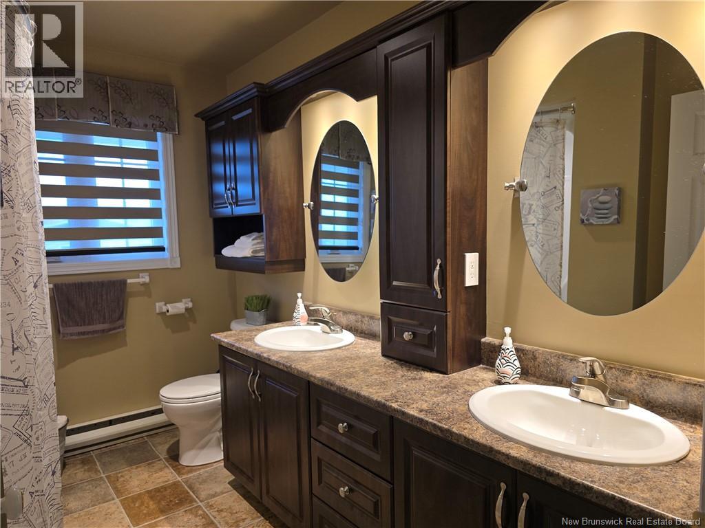 349 Hennessy, Bathurst, New Brunswick  E2A 2N8 - Photo 31 - NB129134