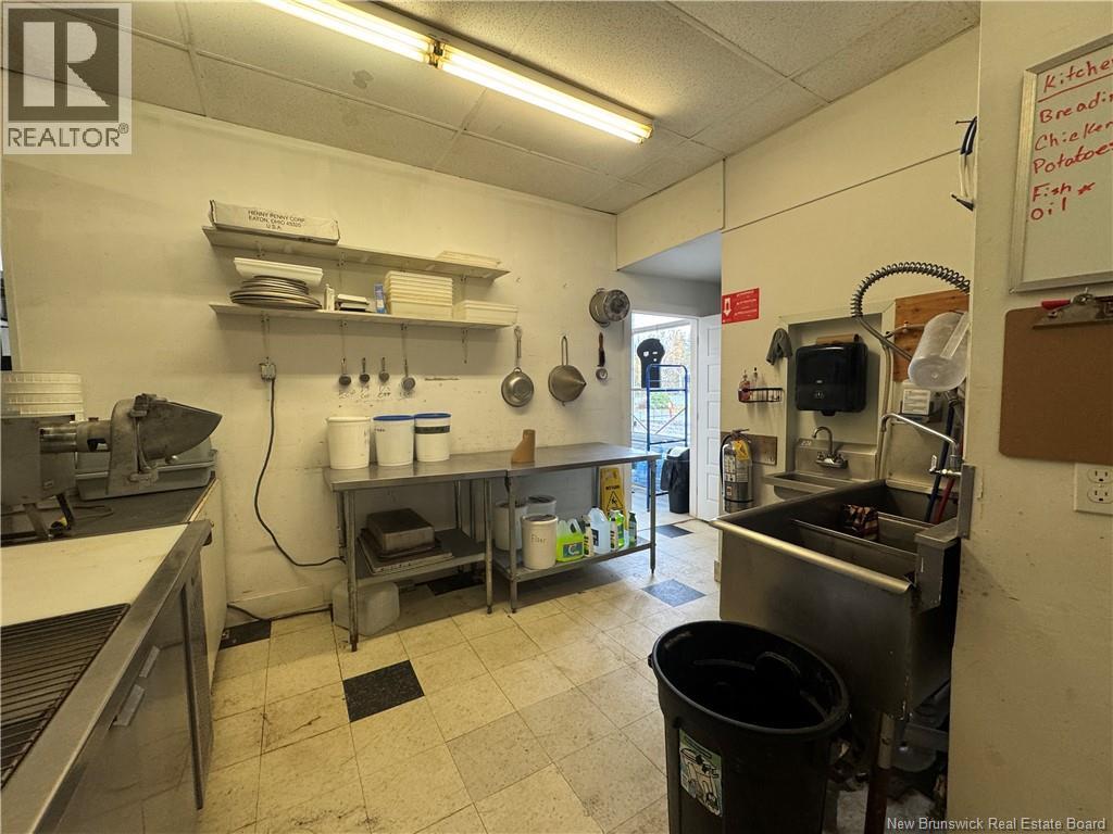 16 Scott Avenue, Rothesay, New Brunswick E2E 2K3 - Photo 19 - NB129148