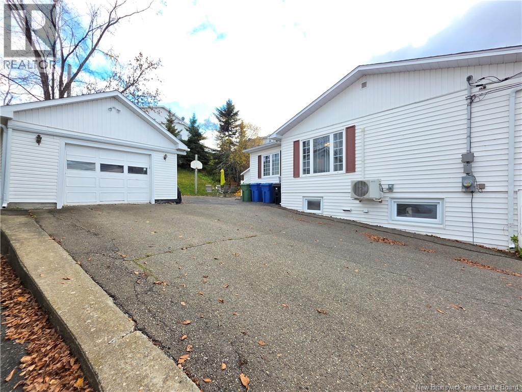 219 Victoria Street, Grand Falls, New Brunswick E3Z 3C3 - Photo 5 - NB129218