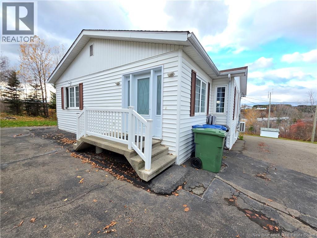 219 Victoria Street, Grand Falls, New Brunswick E3Z 3C3 - Photo 7 - NB129218
