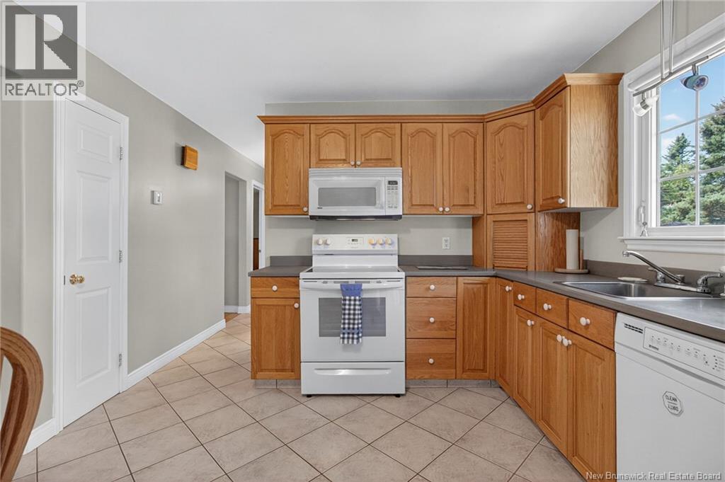 39 Laurelle Avenue, Moncton, New Brunswick  E1G 1G2 - Photo 13 - NB129185