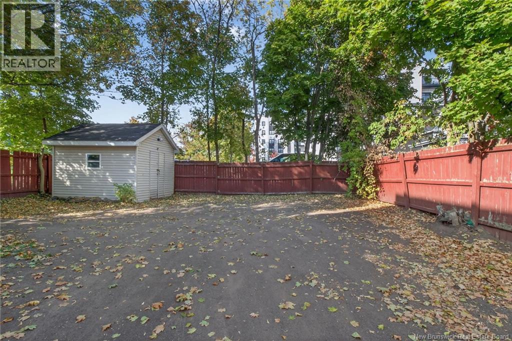 105 Gordon Street, Moncton, New Brunswick E1C 1M5 - Photo 34 - NB129314