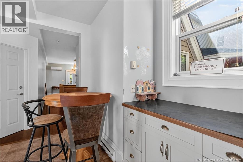 105 Gordon Street, Moncton, New Brunswick E1C 1M5 - Photo 5 - NB129314