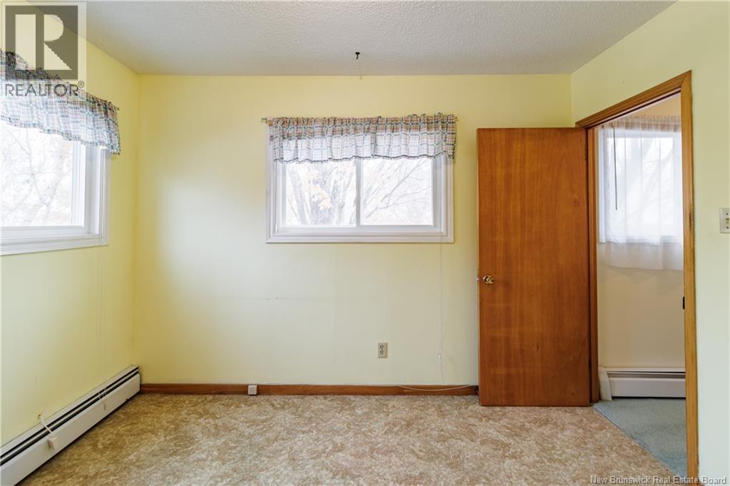 117 Epworth Circle, Fredericton, New Brunswick E3A 2M7 - Photo 32 - NB129145