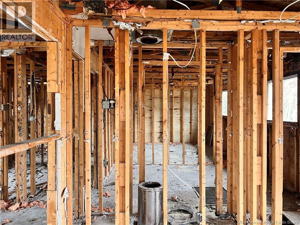 295 Gray Street, Pabineau Falls, New Brunswick  E2A 6T5 - Photo 8 - NB129448