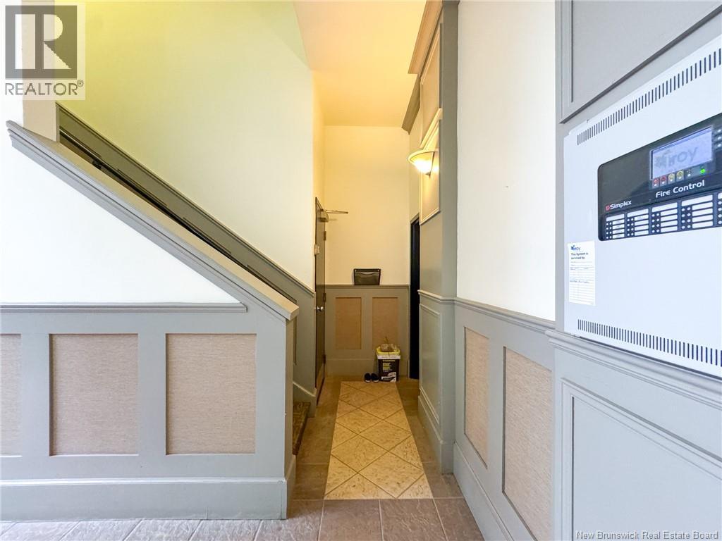 7 Alma Street, Moncton, New Brunswick E1C 4Y2 - Photo 4 - NB129434