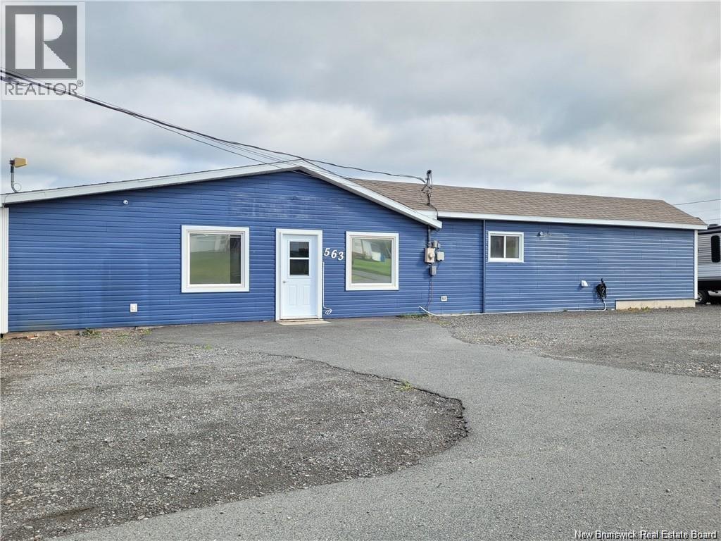 563 Rue Principale, Pointe-Verte, New Brunswick  E8J 3A2 - Photo 1 - NB129393